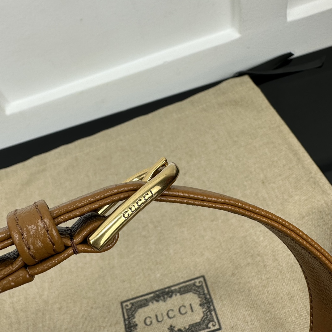 Gucci Hobo Bags